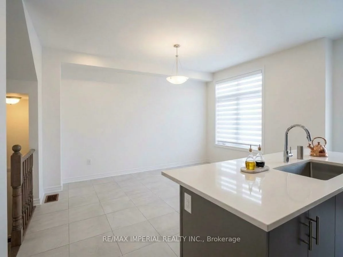 103, Mumbai, Middlefield, Markham