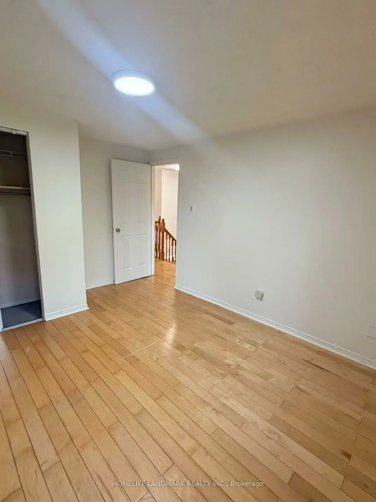 8, Fullerton, Milliken Mills West, Markham