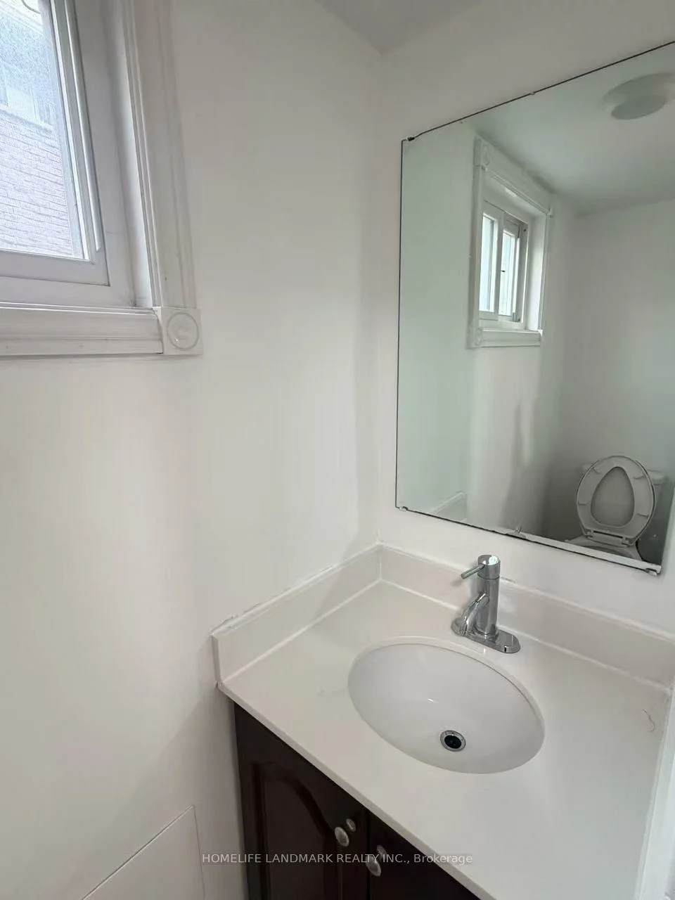 8, Fullerton, Milliken Mills West, Markham
