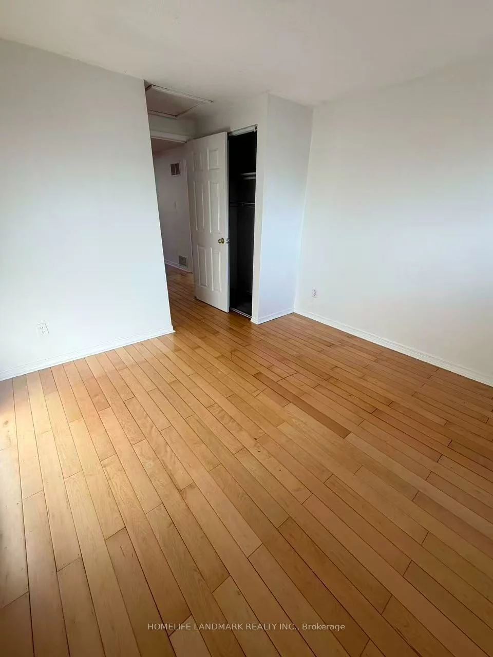8, Fullerton, Milliken Mills West, Markham
