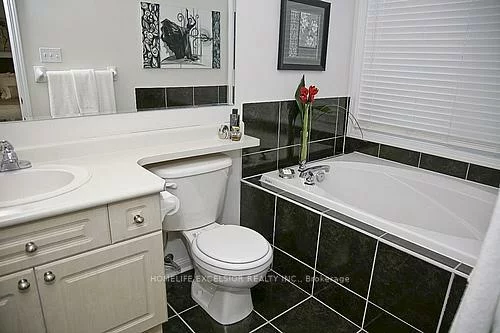 31, Baintree, Wismer, Markham