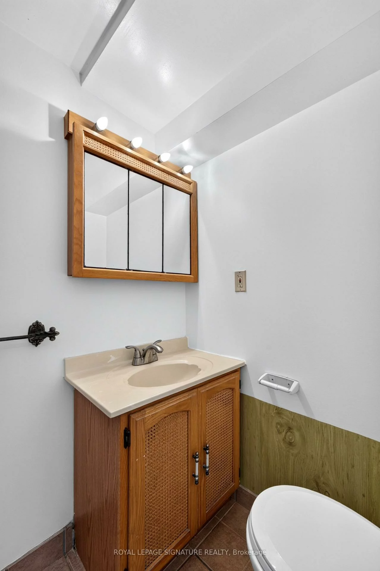 1, Banquo, Royal Orchard, Markham