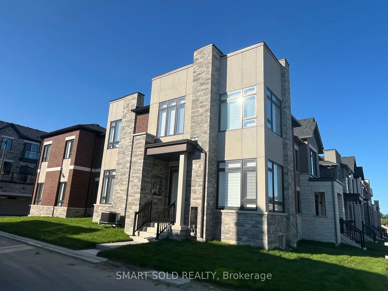 37, Mindanao, Victoria Manor-Jennings Gate, Markham