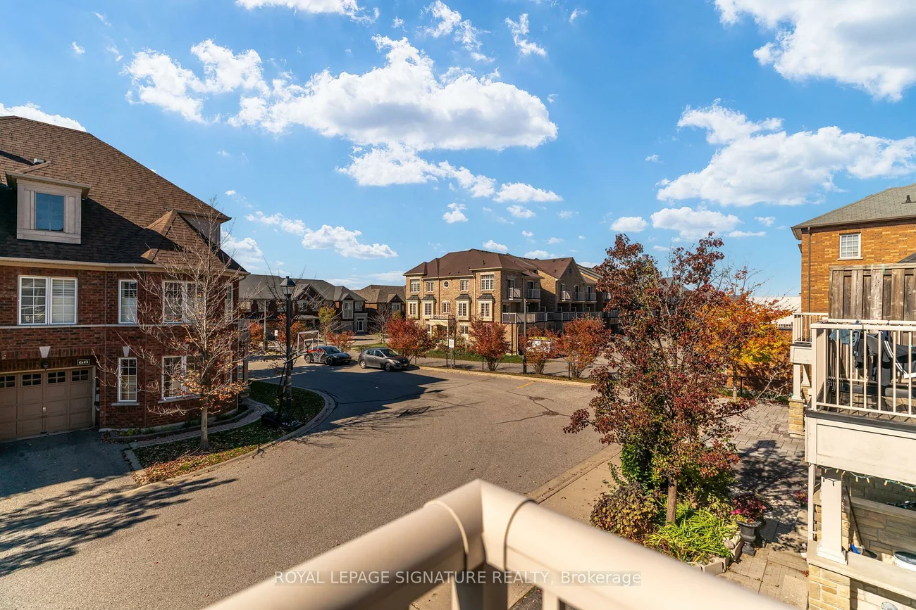 67, Prince Charles, Berczy, Markham