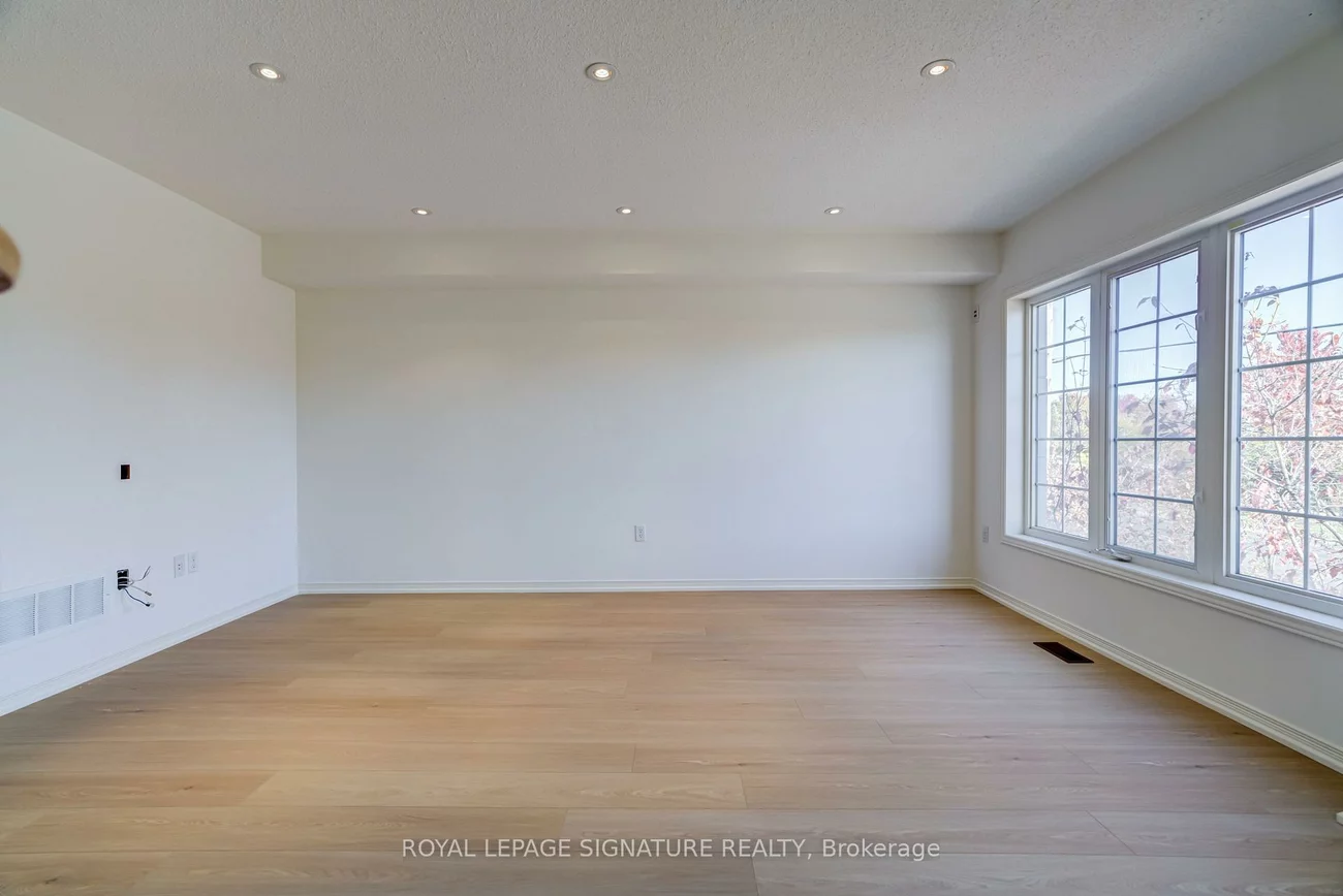 67, Prince Charles, Berczy, Markham