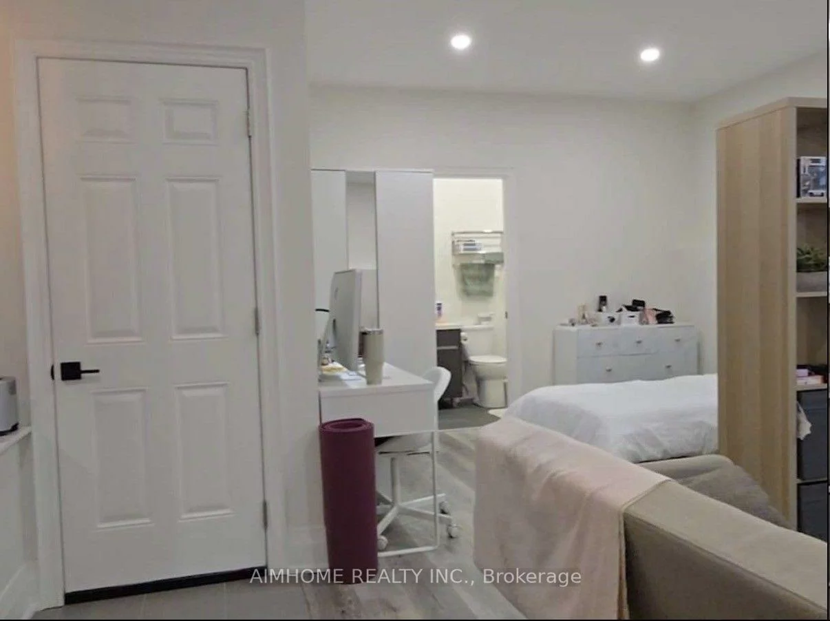 56, Bonnycastle, Unionville, Markham