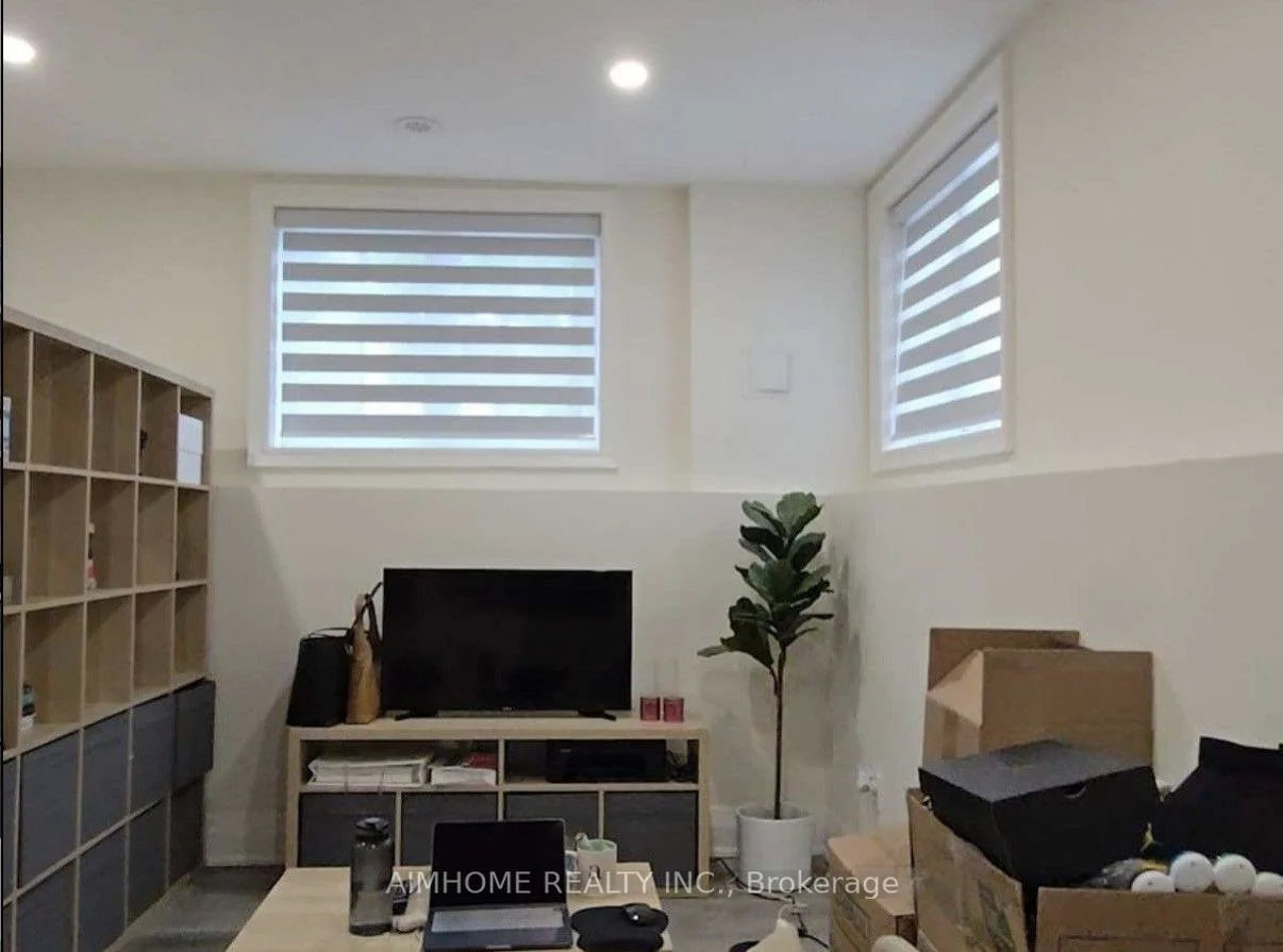 56, Bonnycastle, Unionville, Markham