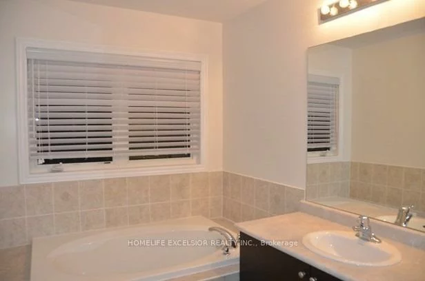 12, Black Locust, Greensborough, Markham