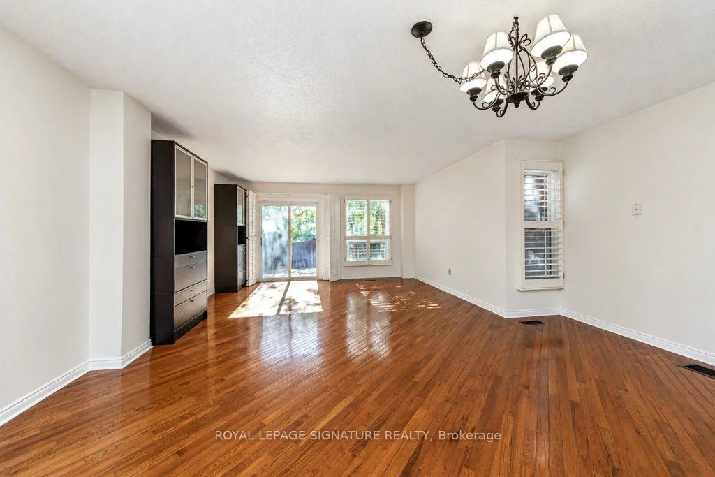 45, Augusta, Royal Orchard, Markham