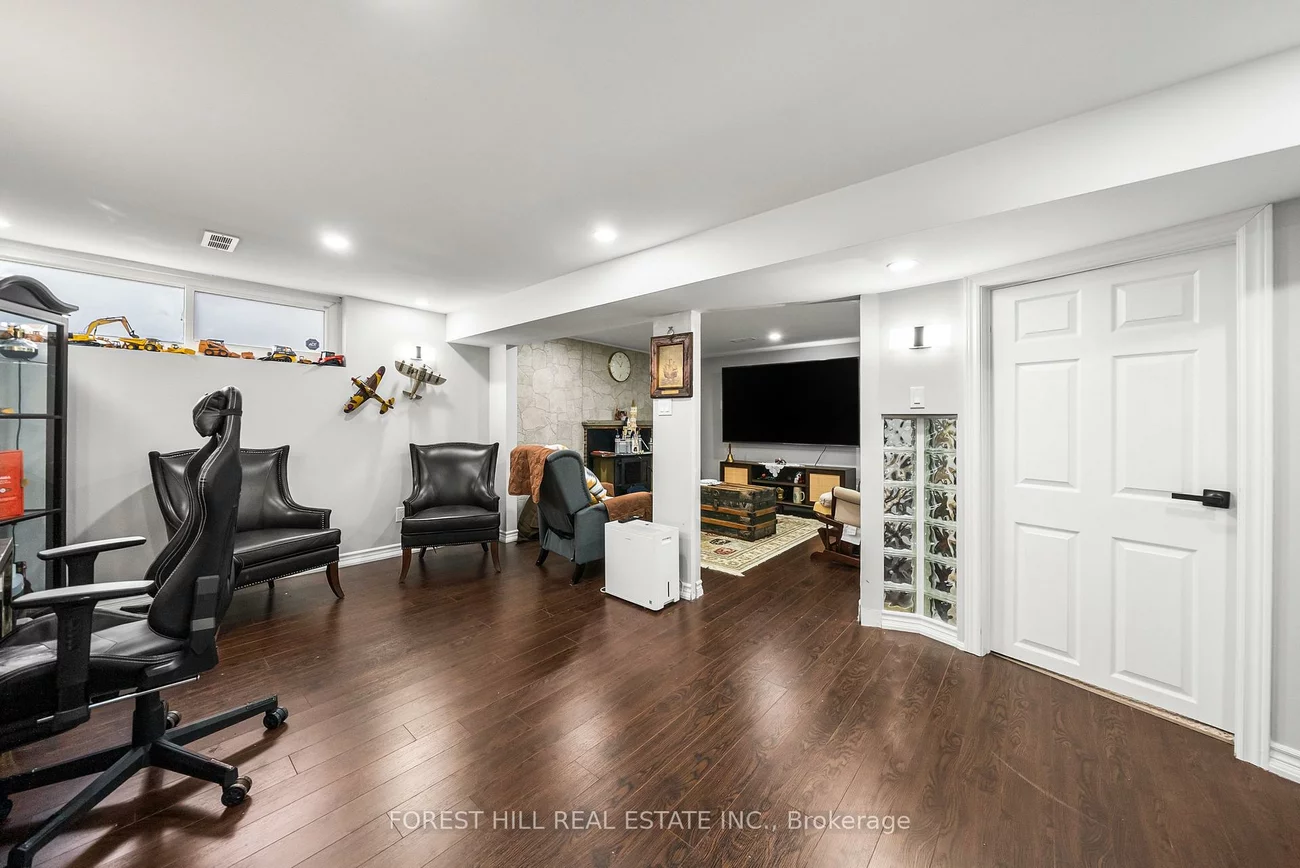 1, Henderson, Grandview, Markham