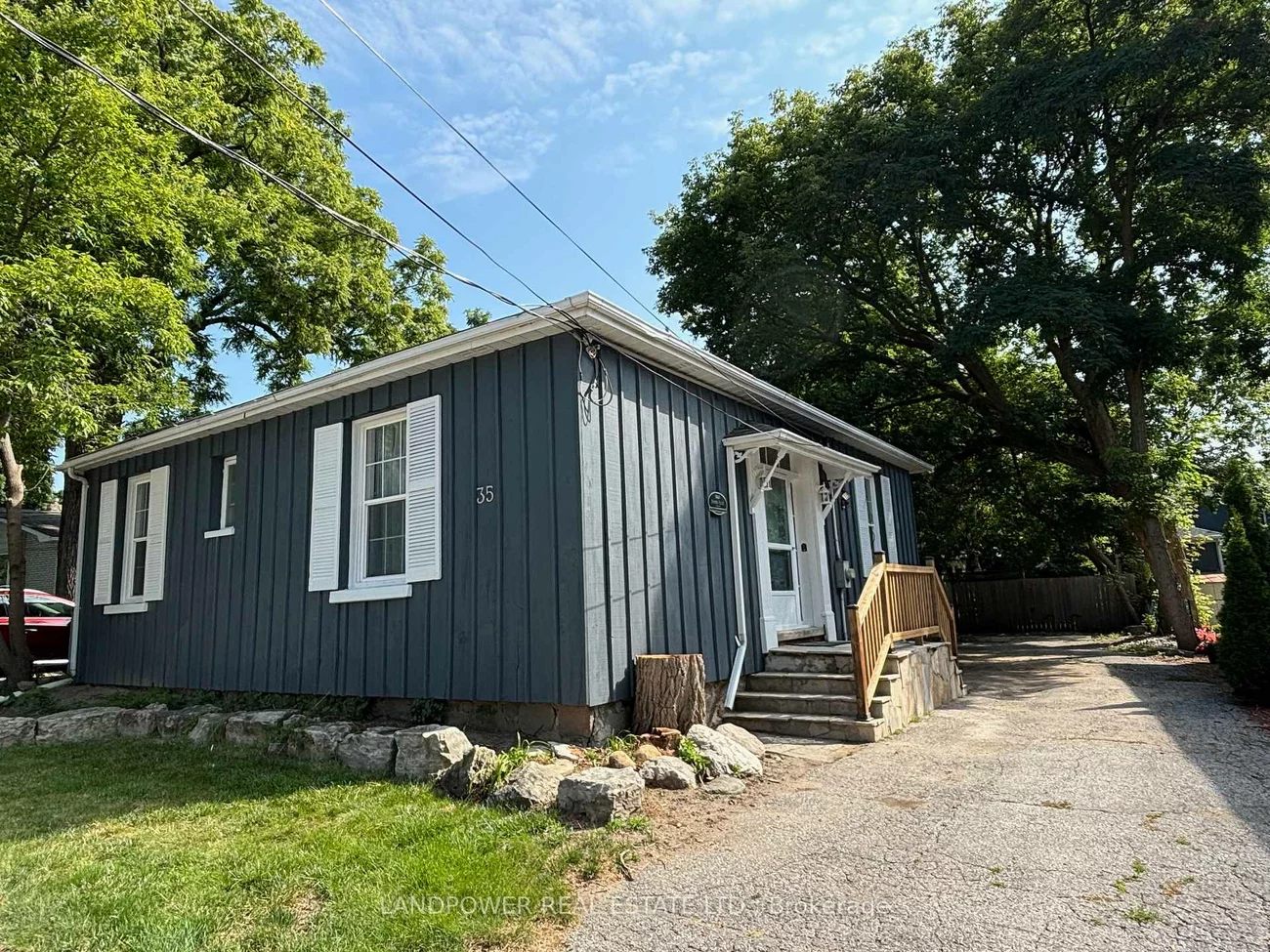 35, Jerman, Old Markham Village, Markham