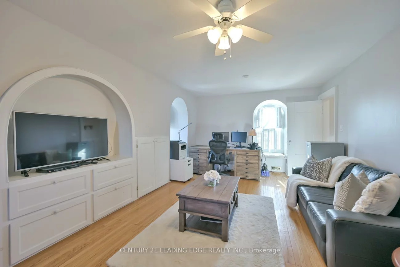 202, Main, Old Markham Village, Markham