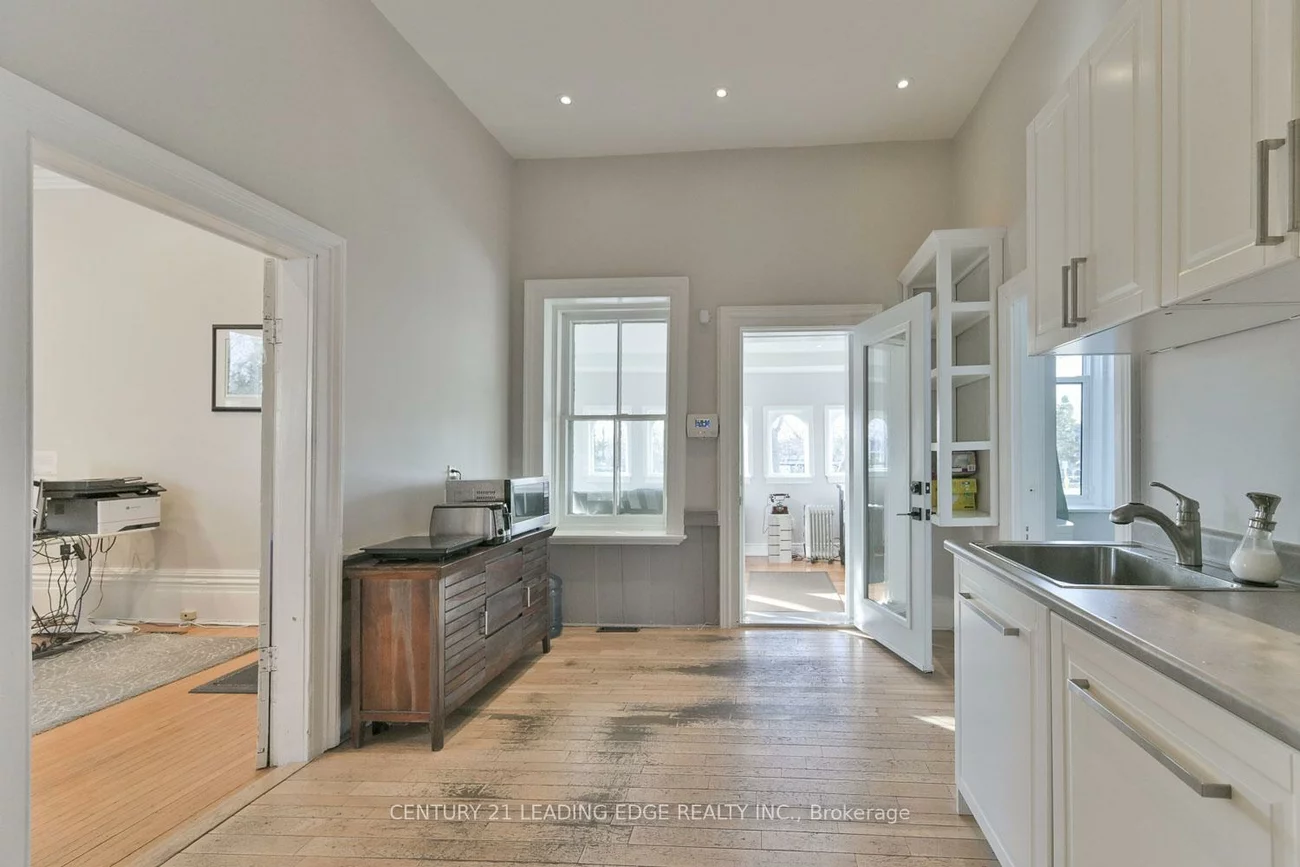 202, Main, Old Markham Village, Markham