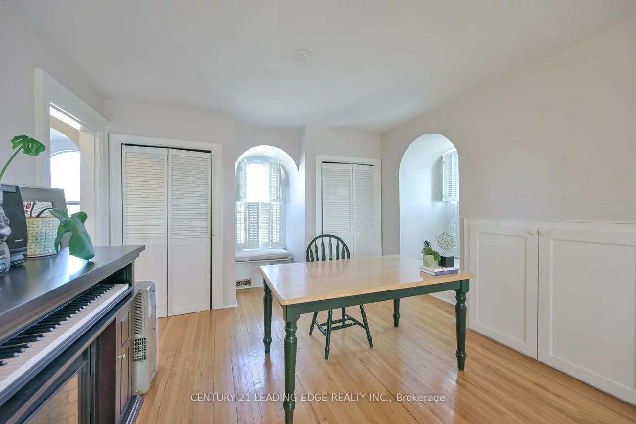 202, Main, Old Markham Village, Markham