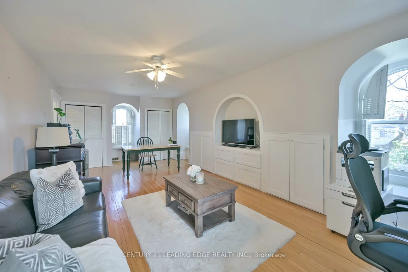 202, Main, Old Markham Village, Markham