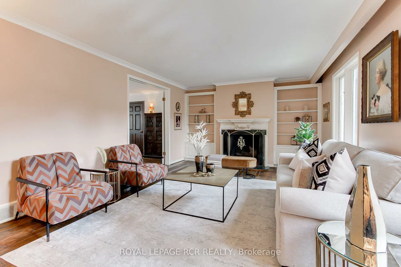 4, Thornlea, Thornhill, Markham