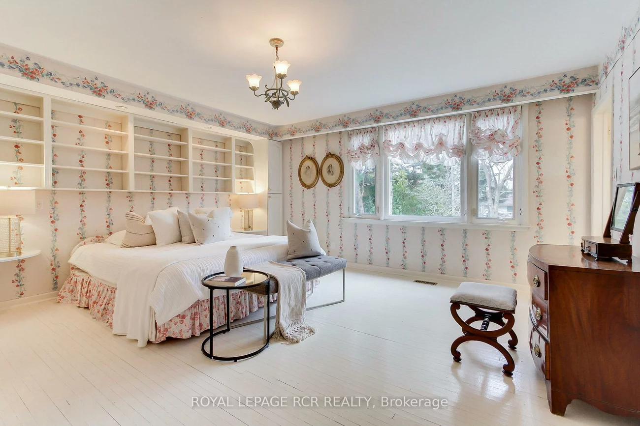 4, Thornlea, Thornhill, Markham