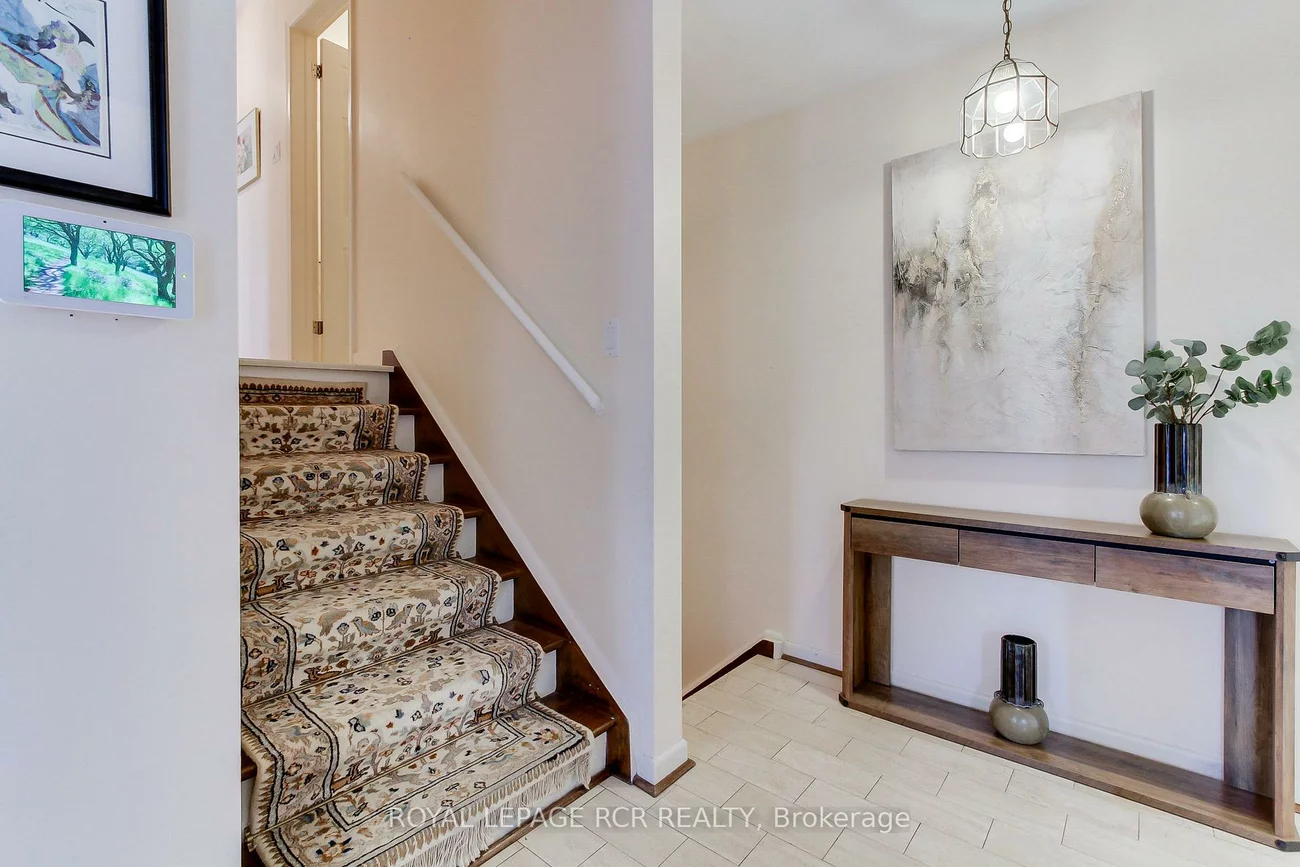 4, Thornlea, Thornhill, Markham