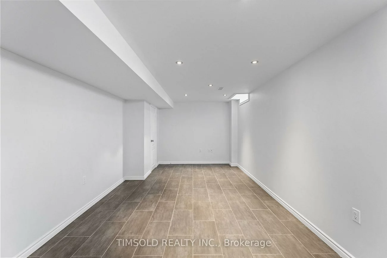 1, Baintree, Wismer, Markham
