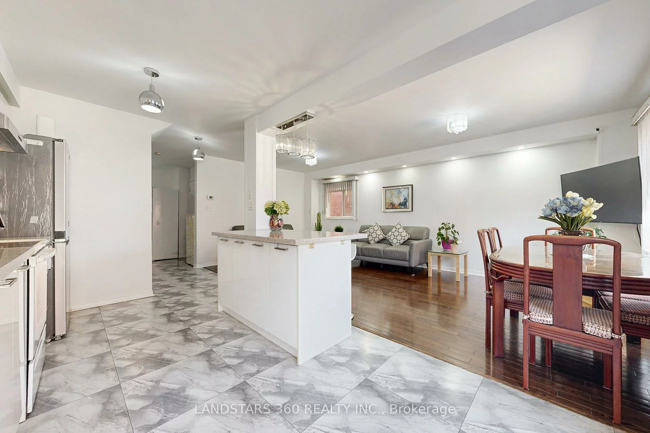 49, Horstman, Rouge River Estates, Markham