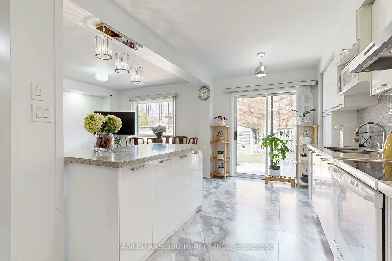 49, Horstman, Rouge River Estates, Markham