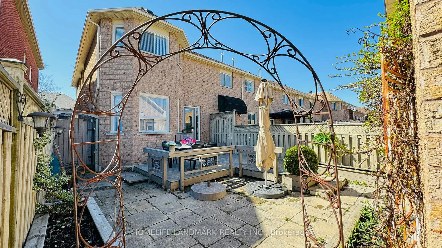 180, Trail Ridge, Berczy, Markham