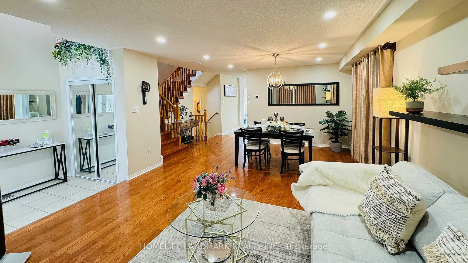 180, Trail Ridge, Berczy, Markham