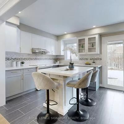 72, Graham, Raymerville, Markham