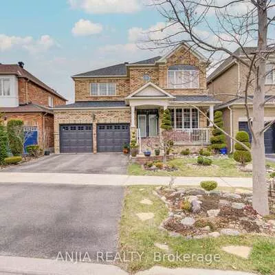 6, Linsmary, Greensborough, Markham