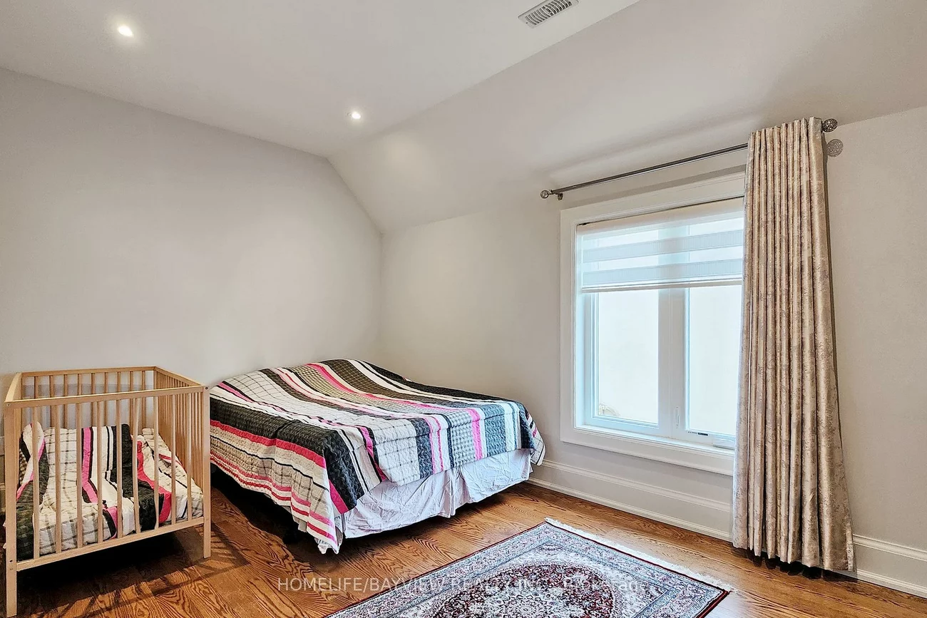 133, Bay Thorn, Royal Orchard, Markham
