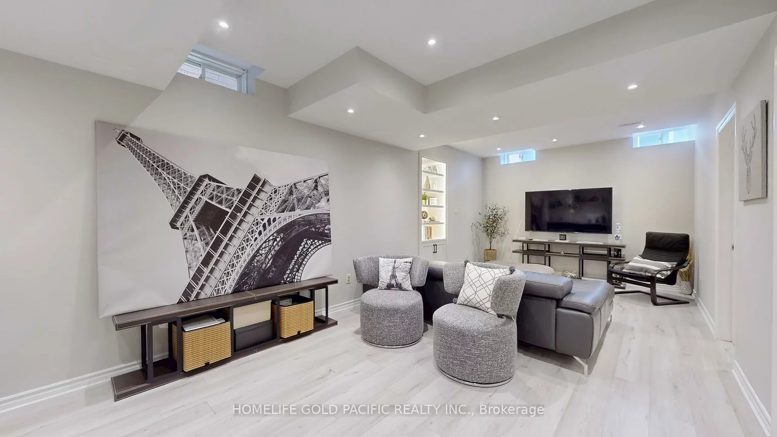 266, Riverlands, Cornell, Markham