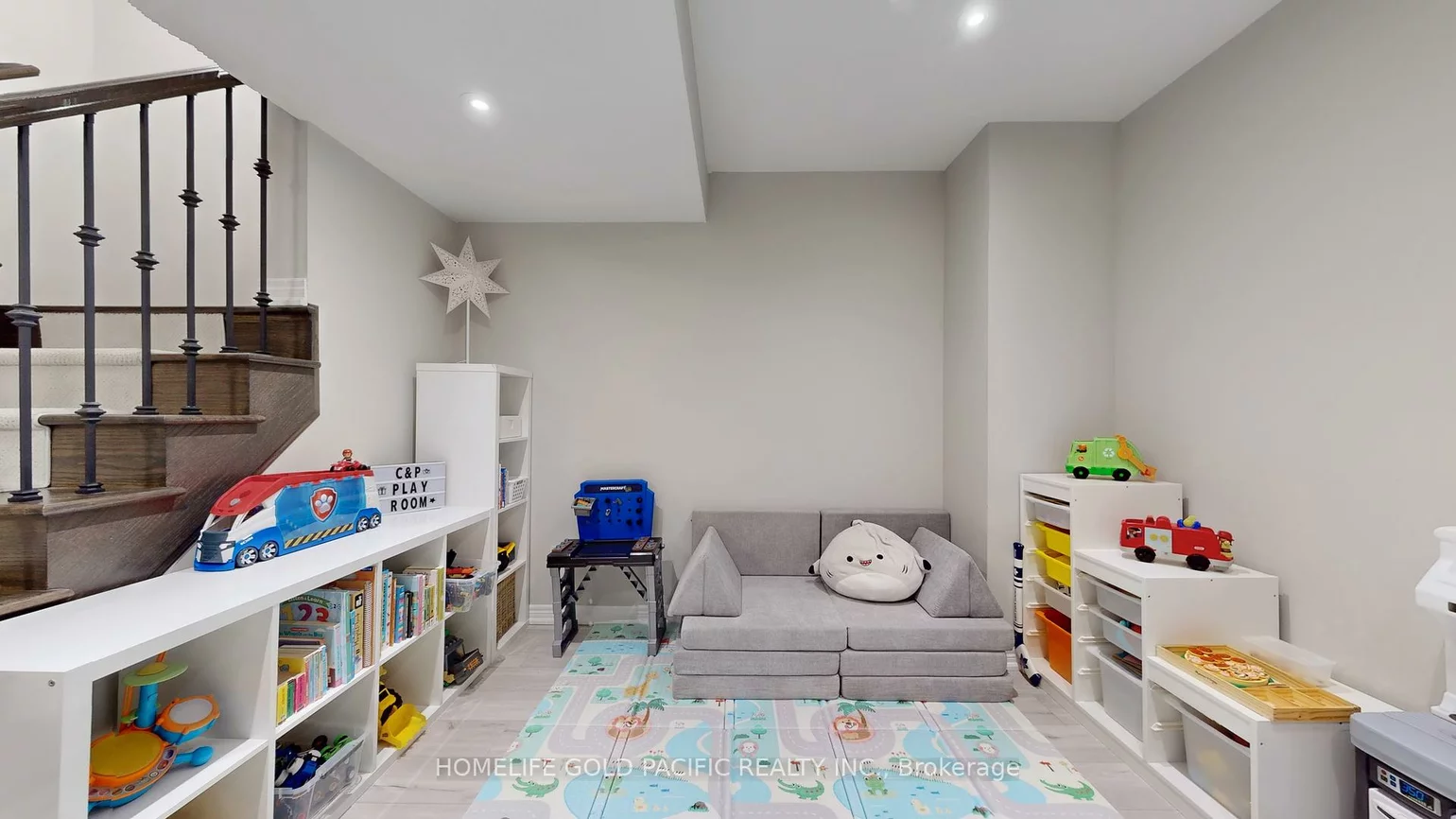 266, Riverlands, Cornell, Markham