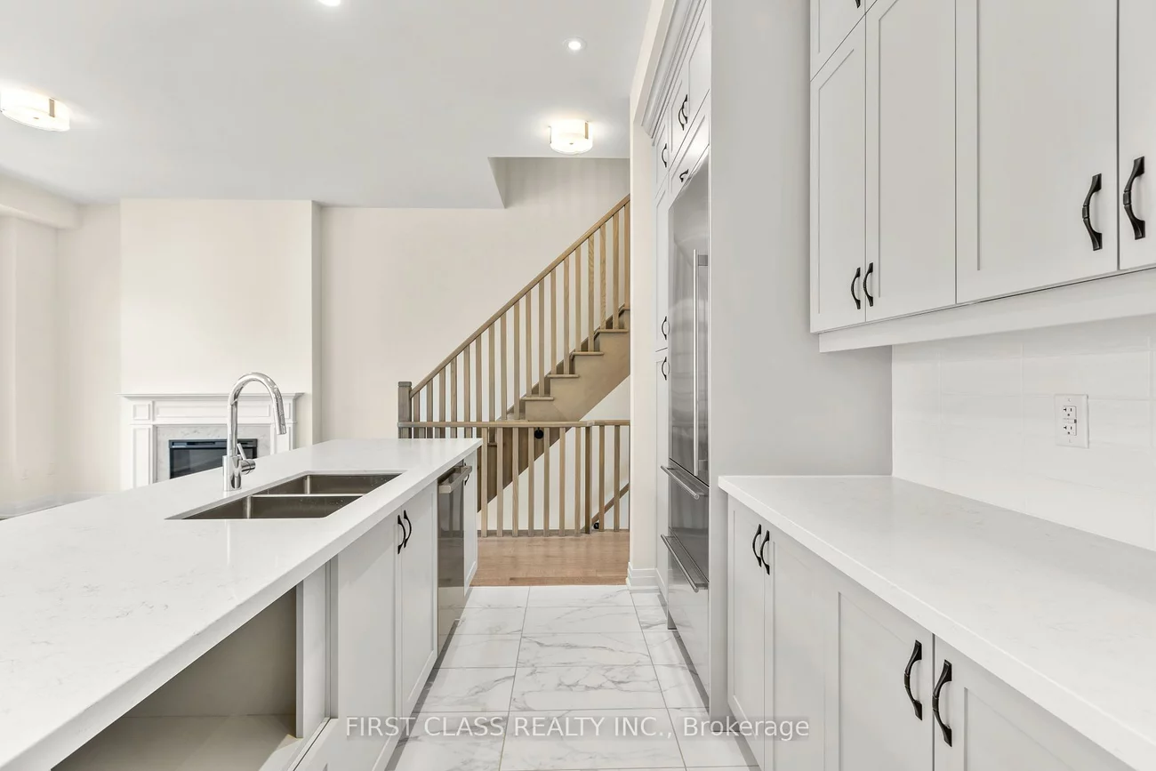 1, ABBEY HILL, Angus Glen, Markham