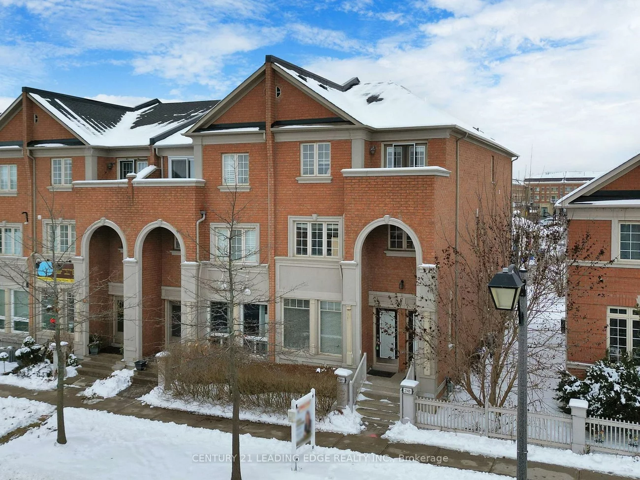 2909, Bur Oak, Cornell, Markham
