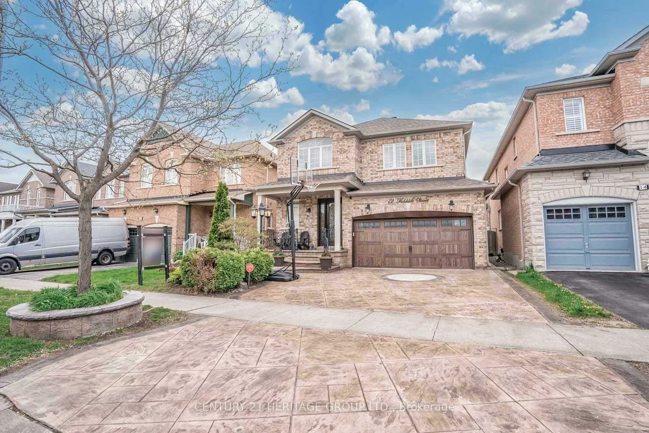 12, Fieldside, Box Grove, Markham