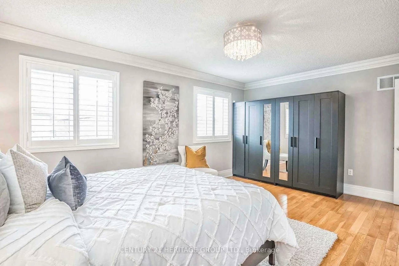 12, Fieldside, Box Grove, Markham