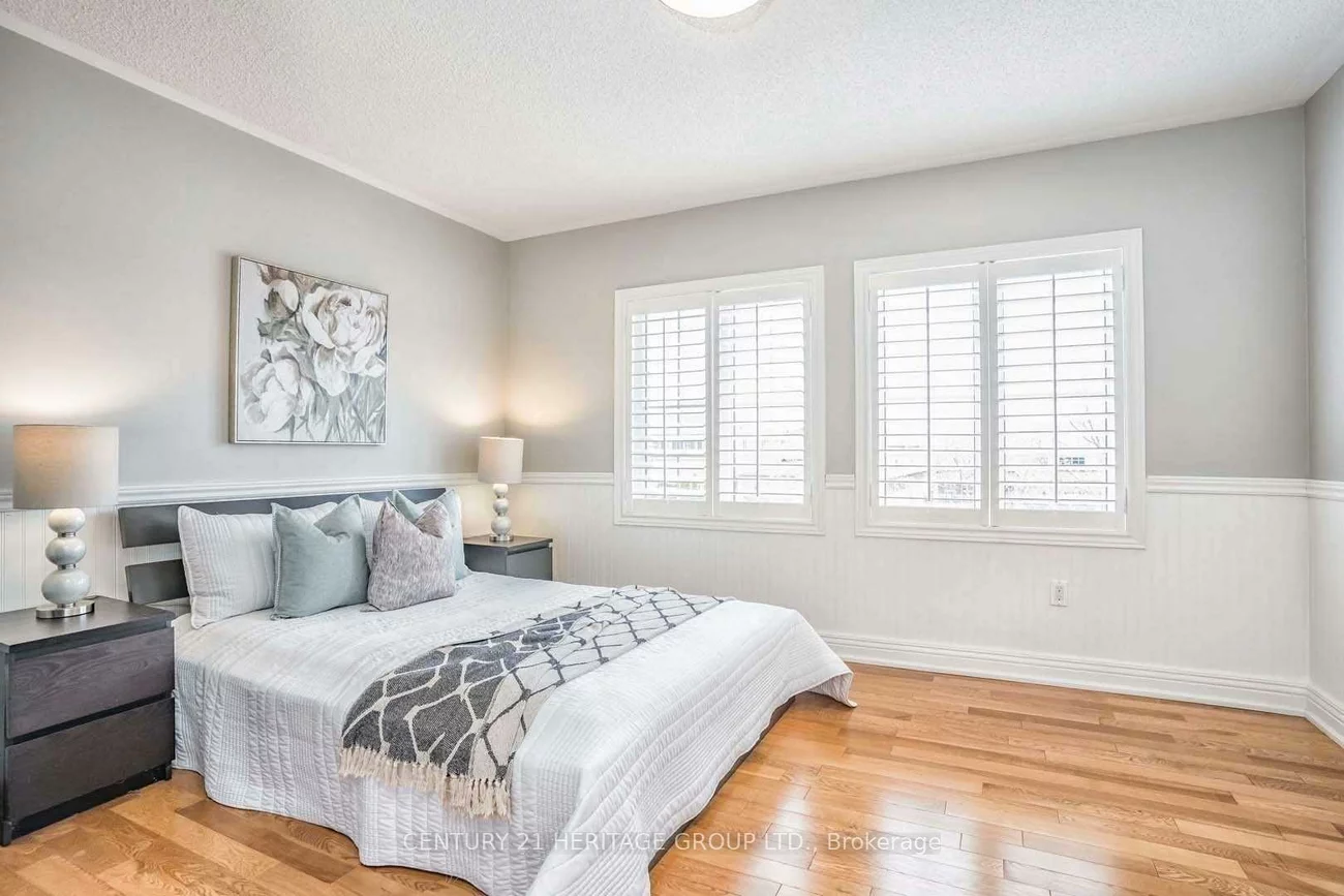 12, Fieldside, Box Grove, Markham