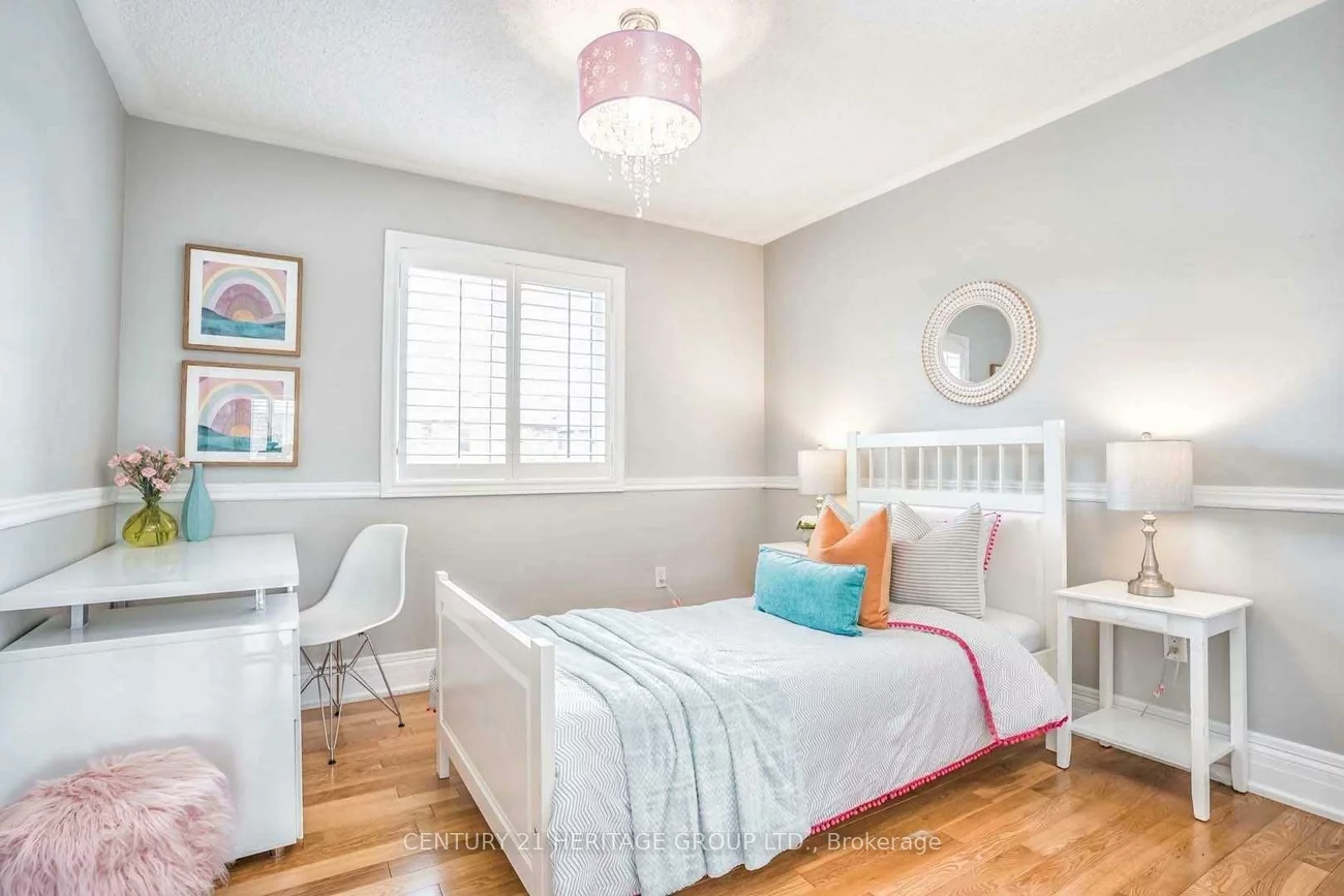 12, Fieldside, Box Grove, Markham