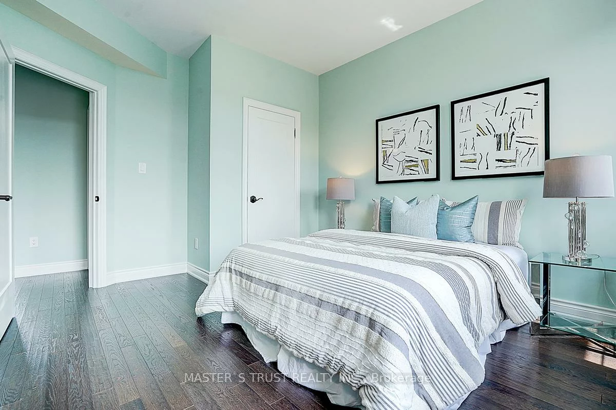 10, Creekvalley, Angus Glen, Markham