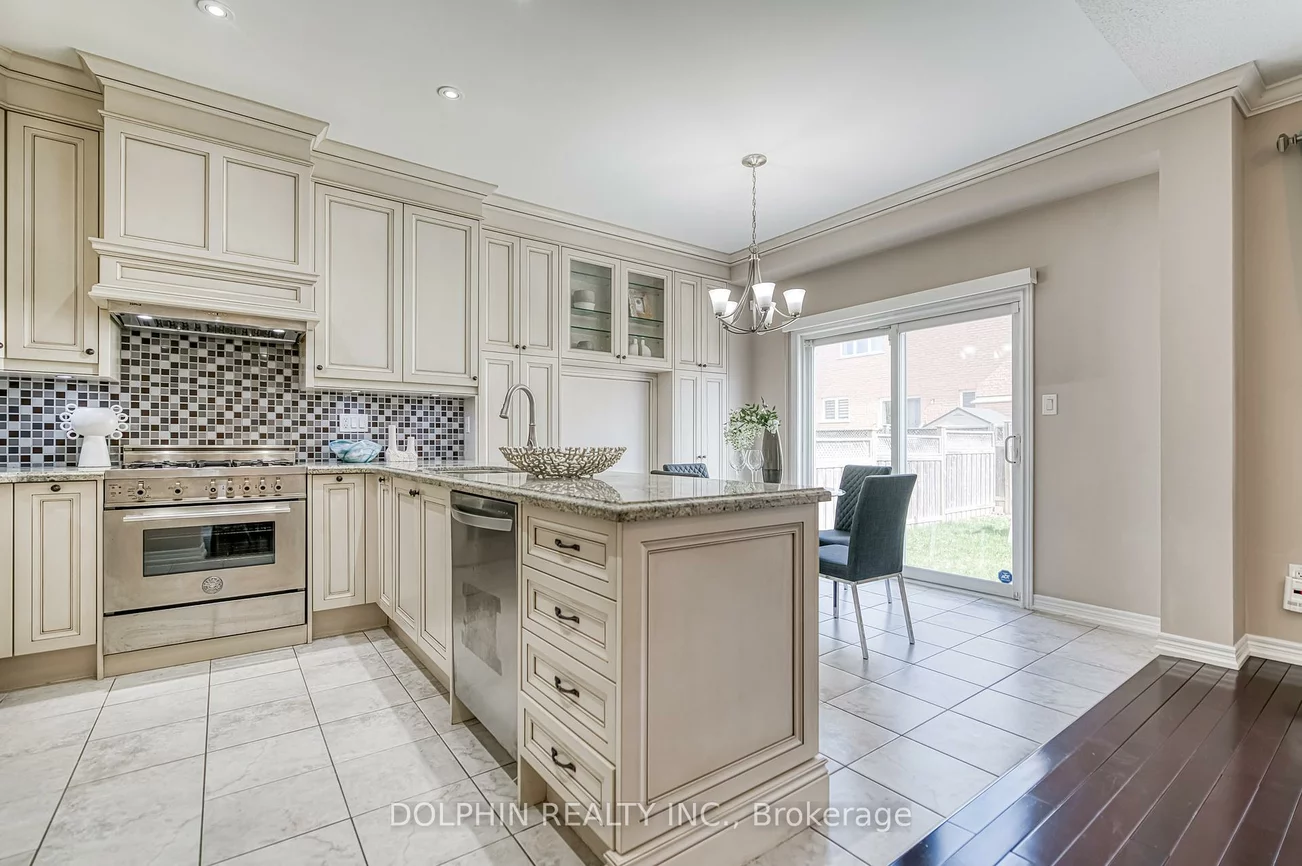 83, Stonechurch, Box Grove, Markham