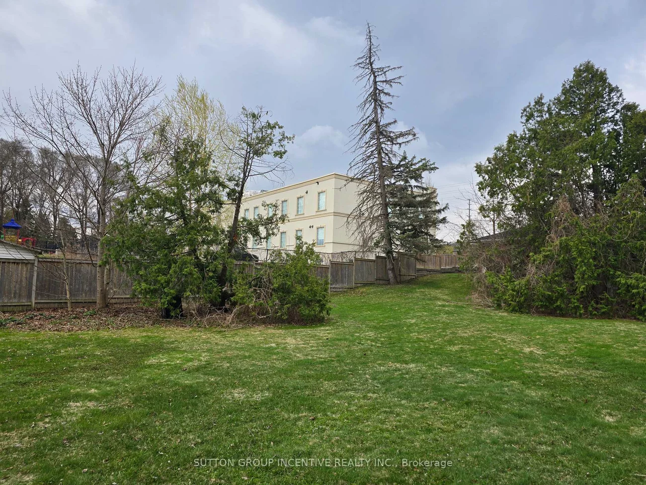 9947, Woodbine, Devil's Elbow, Markham