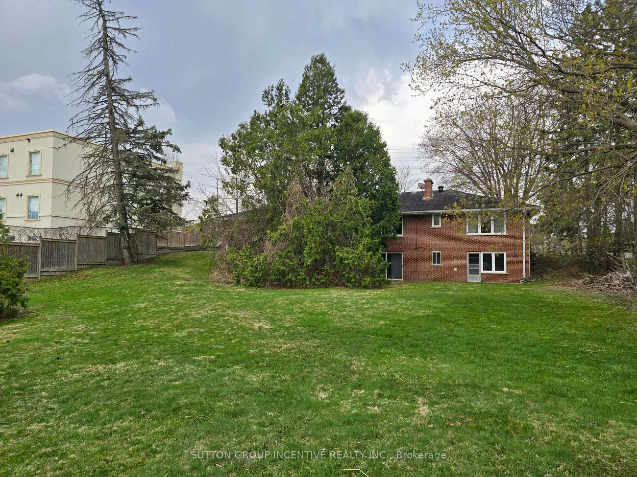 9947, Woodbine, Devil's Elbow, Markham