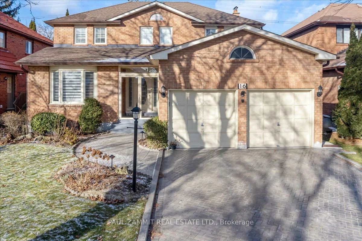 16, Parklawn, Thornlea, Markham