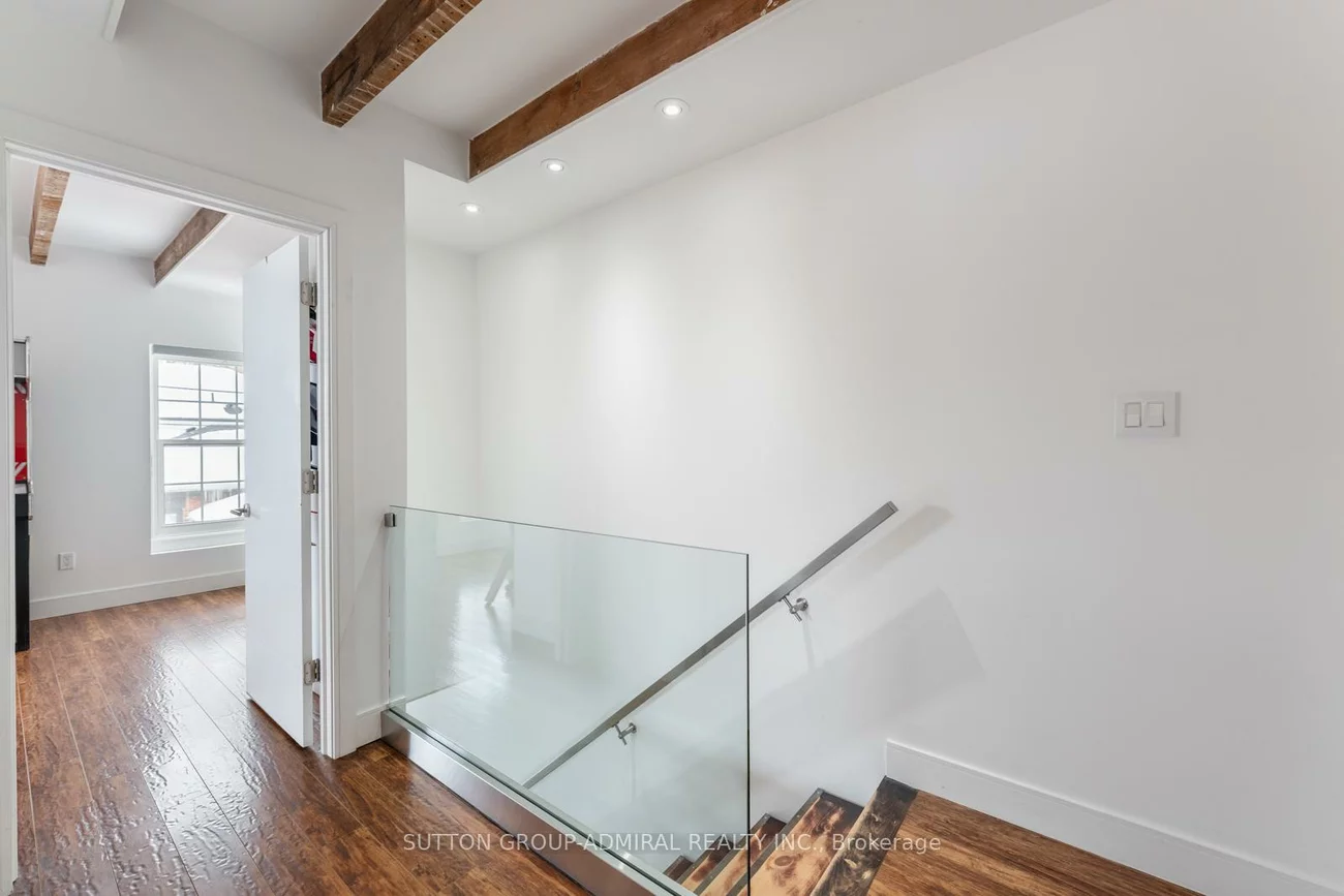 22, George, Old Markham Village, Markham