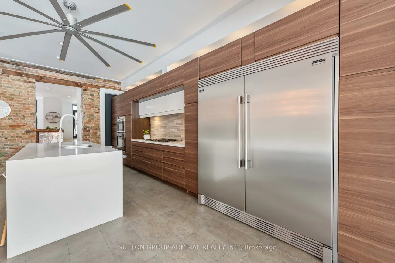 22, George, Old Markham Village, Markham
