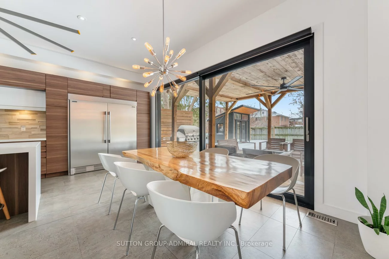 22, George, Old Markham Village, Markham