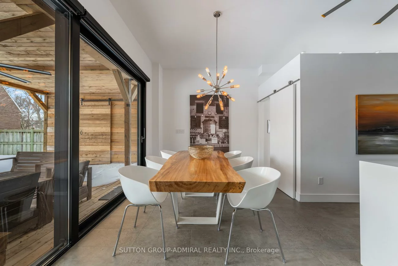 22, George, Old Markham Village, Markham