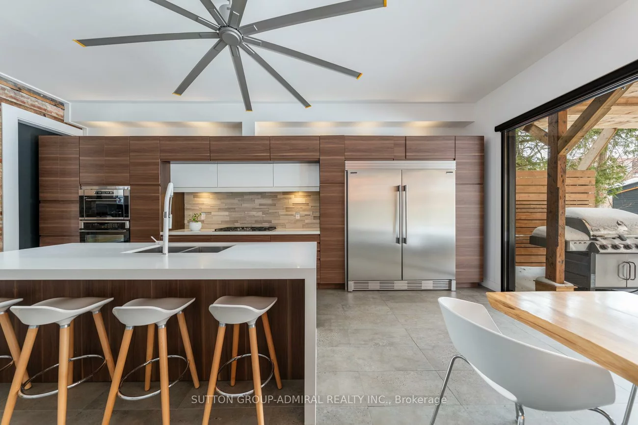 22, George, Old Markham Village, Markham