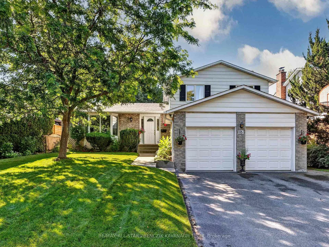 95, Ramona, Markham Village, Markham