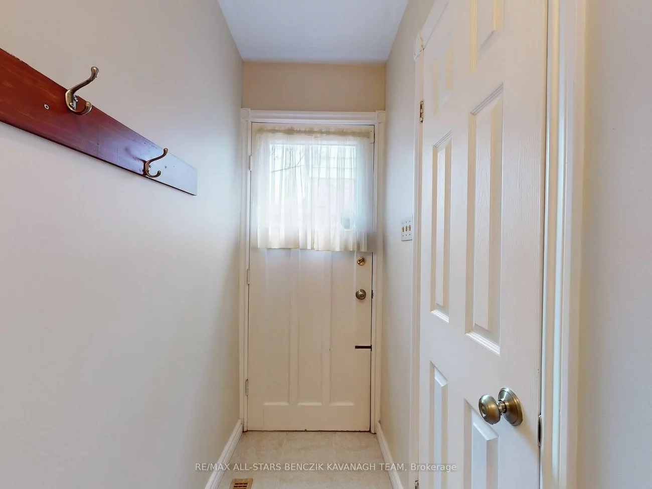 95, Ramona, Markham Village, Markham